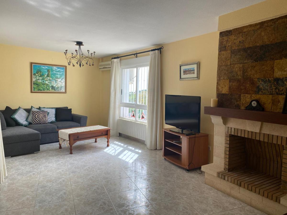 Agradable Adosado 3 Plantas Altea Villa ภายนอก รูปภาพ
